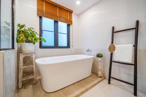 Phu Talae Villa Rawai Beach