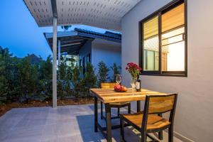 Oxavia Garden Bungalow B1 -B2 Nai Harn