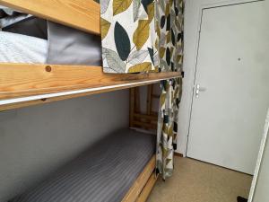 Studio 4 pers, cuisine équipée, parking privé, non-fumeur - FR-1-836-43