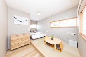 Karabiner House Yotsugi