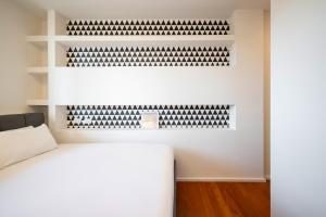 Luca Stay Darsena Lake Viale Papiniano