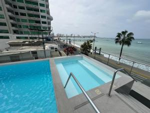 Infinity View Salinas by SeaSky de Perla Azul