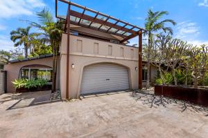 El Cid - By Latitude South Coast