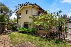 El Cid - By Latitude South Coast