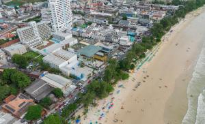 Patong Beach Hotel by See2Sea