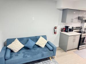Zillion’s Bliss - Basement Suite