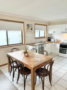 Casa Al Mare- family and pet friendly, close to everything