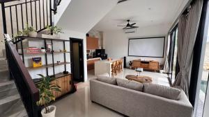 Villa Naya Pererenan