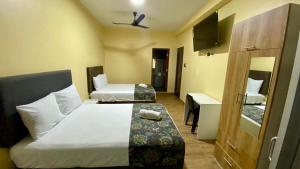 GRAND HOTEL ViLLA ROSA