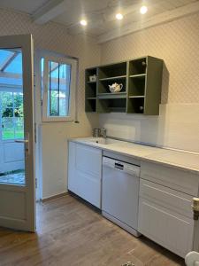 Maison privée de 70m2 avec pergola Et jardin à 15min centre de Strasbourg Chez Regine