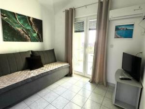 Apartments Natali - One Bedroom Apartment with Balcony APP5