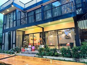 European Glass House- Căn Nhà Kính Châu Âu - Moon Villa Sóc Sơn