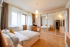 Bellevue by Ciullei - Panoramic - City Center