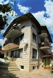 Atanasovi House - Bliznatsi