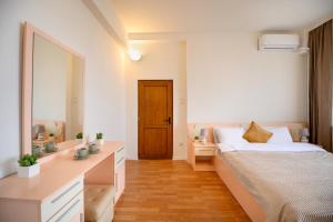 Bellevue by Ciullei - Panoramic - City Center