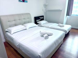 Mercu Summer suites KLCC by JK Privy Homes - 7 Pax Family Stay