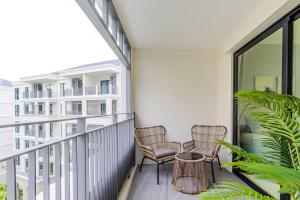 C250 Brand new Stay near top beach & Boat Avenue