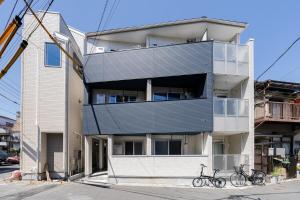 Cheerful Kanegafuchi