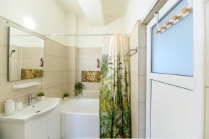 Bellevue by Ciullei - Panoramic - City Center