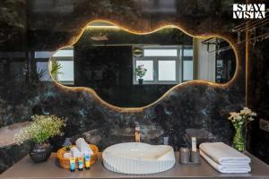StayVista at Mikasa with WiFi, AC, Pool, BBQ