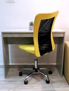 Charming Downtown Studio