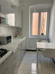 Entire Apartment Near Brignole