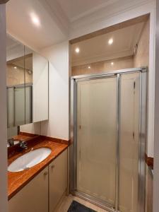 Wonderful Apartment near Champs-élysées