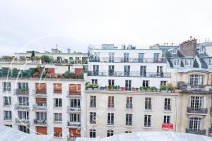 Wonderful Apartment near Champs-élysées