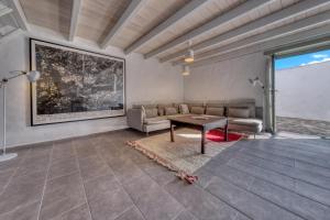 Casa Amaris - Award-Winning Canarian House By Lanzarote Vacation Homes