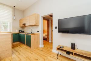 Green Apartment - Old Town