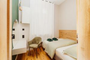 Green Apartment - Old Town