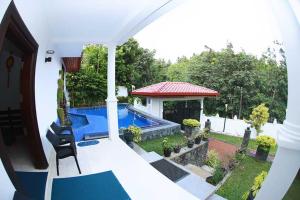 Peacock Hill Villa