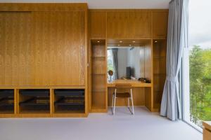 V271 Smart Villa Full Amenities Best Stay Escape