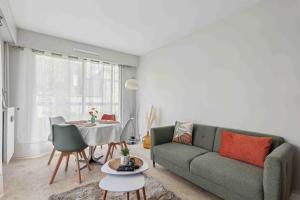 Le Charme Parisien – Balcon & Parking Privé