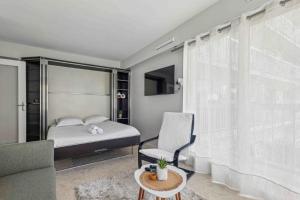 Le Charme Parisien – Balcon & Parking Privé
