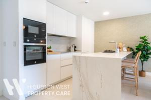 Las Lomas 2 Collection - BrIzas del Higueron