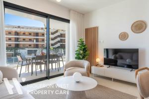 Las Lomas 2 Collection - BrIzas del Higueron