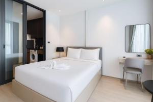 无边泳池的高端公寓 距离海滩很近 在市中心步行街旁88