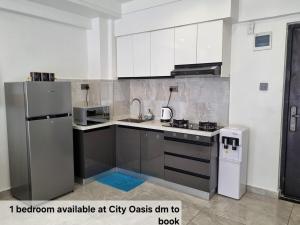 City Oasis One Bedroom Apt free Wi-Fi ,parking,Netflix