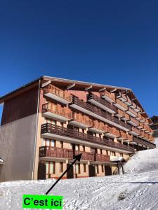 Plagne Soleil 2050 m Ski in and out sleeps 6