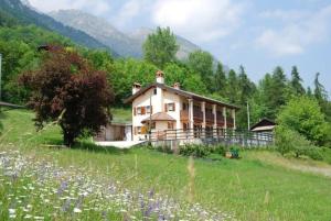 Das Haus Von Piero In San Gregorio Nelle Alpi