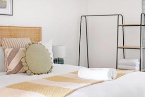 Spacious 3 Bedroom Villa BBQ Pool Ocean View