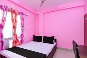 Hotel O Lotus Homestay