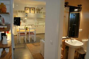 Tacita Investments,SL