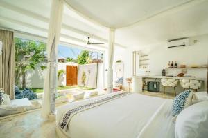Marghe 1BR Romantic Villa, 5 Mins to Thomas Beach