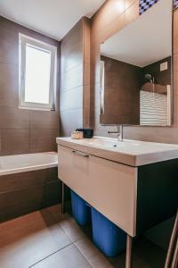 Central & Typical Lisboa by GT House