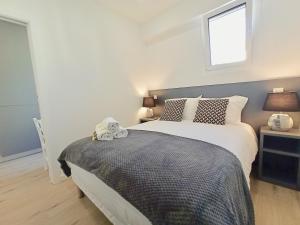 Viva Riviera Brand New 1 Bedroom close Croisette