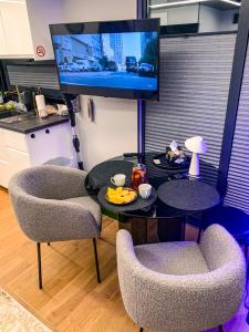 Houseboat - Dom na wodzie