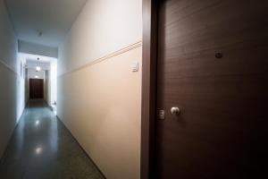 City Wanderer Modern Loft