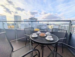 Mills - free parking - balcony with city view - close to Nivy mall